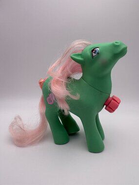 My Little Pony (MLP) Dance ‘n Prance Green Pink Player Tail Spins (SKU: 745TO)